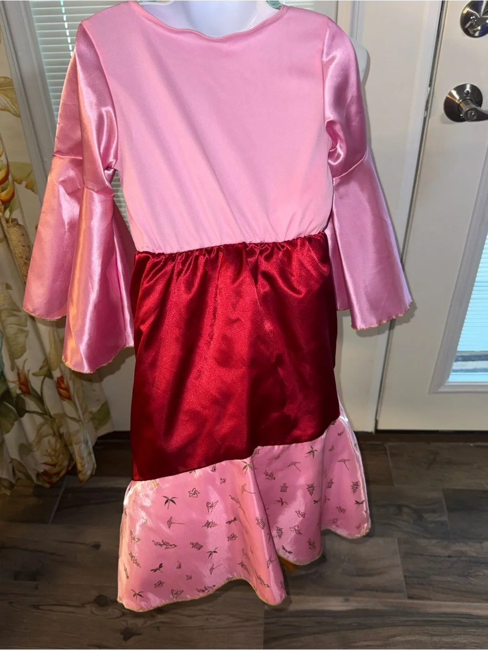Disney store Mulan  Pink, Red and Blue Princess Dress-Up Costume